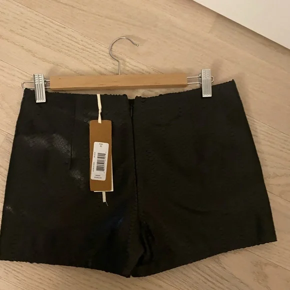 NWT J Brand Black Leather Shorts - Picture 9 of 13